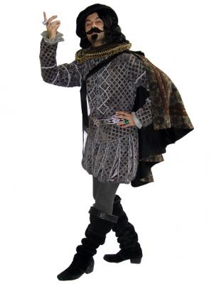 c220-elizabethan-courtier